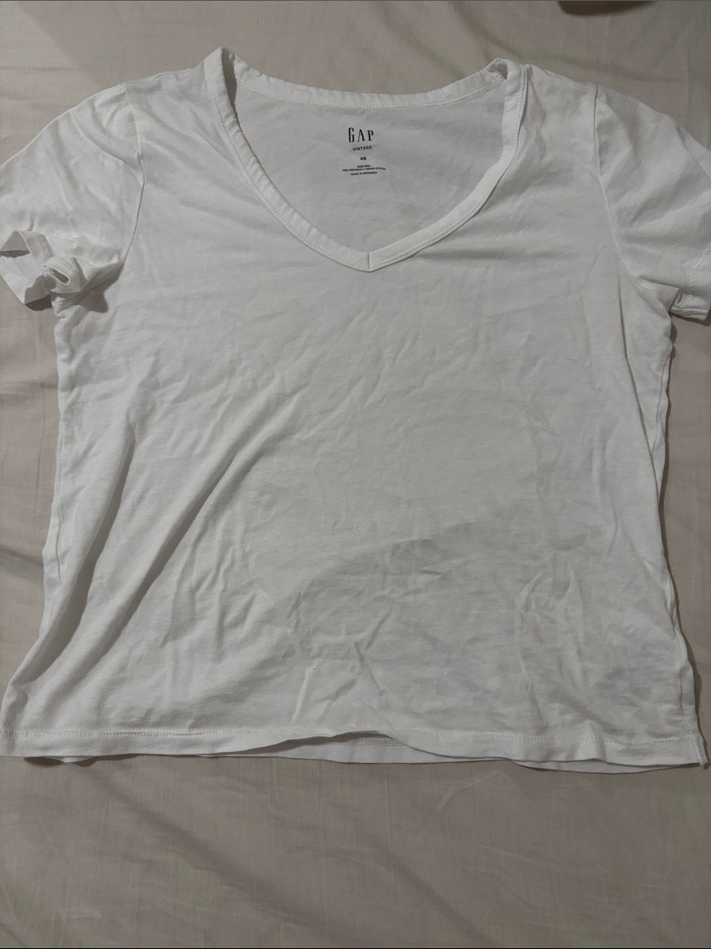 GAP White V-Neck Tee